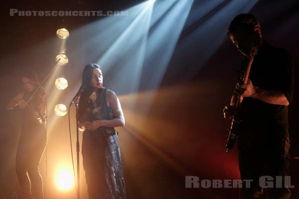 ZOLA JESUS - 2017-11-08 - PARIS - Point Ephemere - 